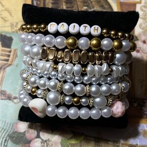 Chic Gold and White Beaded Bracelet Set with 'FAITH' Charm